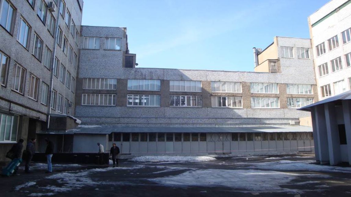 Фрагмент фасада производственной части главного корпуса